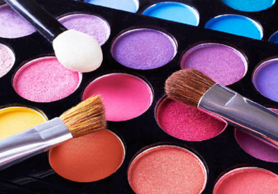 Know How To Organize Your Makeup Kit Like A Pro